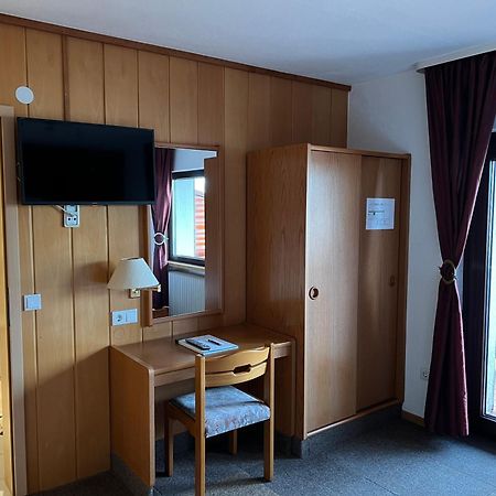 Hotel Wettlaufer Homberg  Ngoại thất bức ảnh